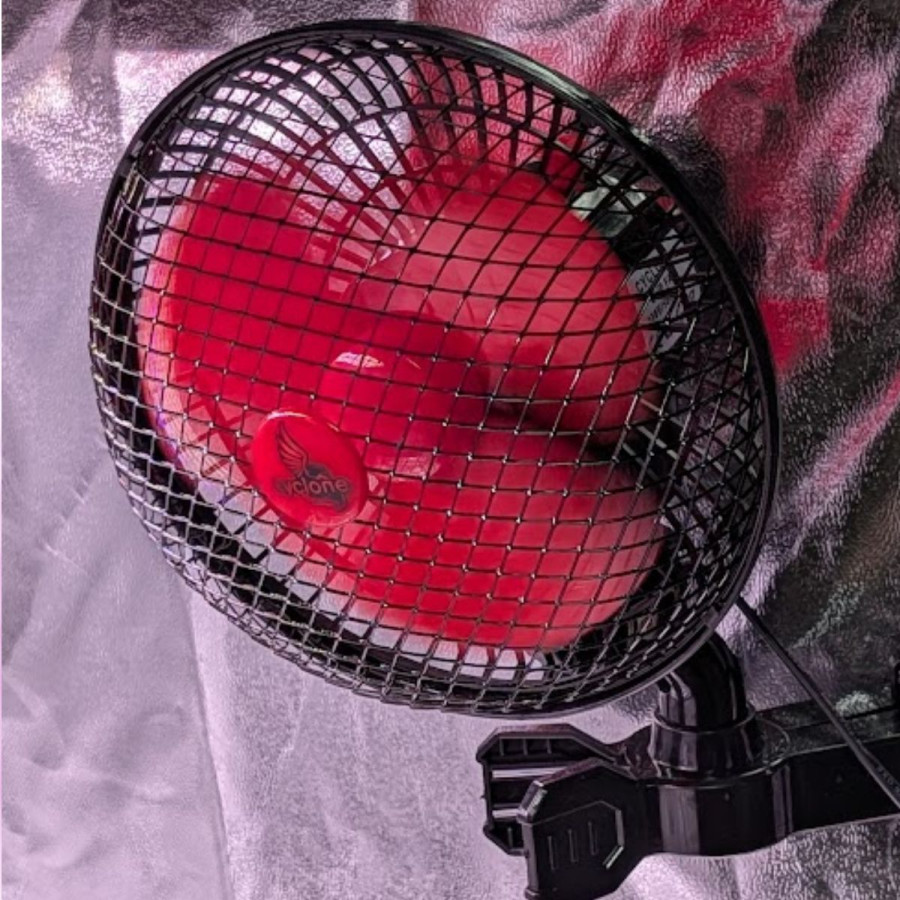 Ventilateur à Pince Oscillant Cyclone 20W – 20cm